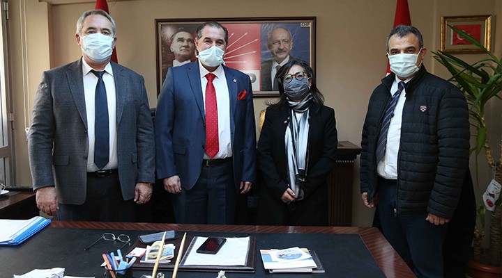 CHP Karşıyaka’dan iki önemli üye kaydı