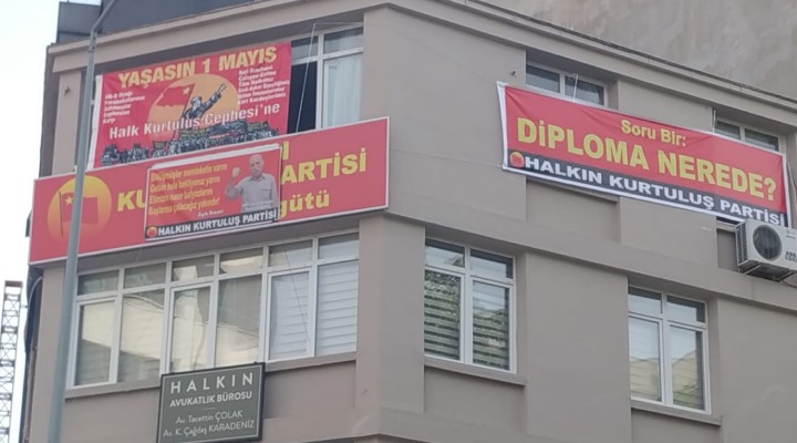 ''Diploma Nerede?'' pankartı astılar!