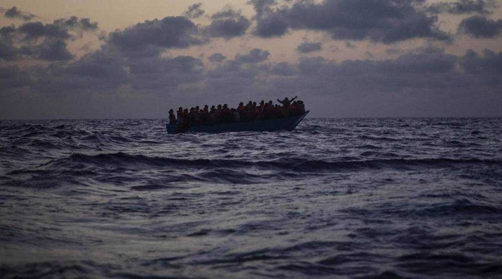 3 göçmen teknesi Atlantik Okyanusu'nda kayboldu!