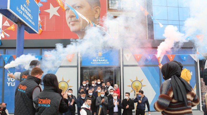 AK Parti İzmir'de kongre heyecanı.... Başkan Sürekli'den 'Hazırız' mesajı...