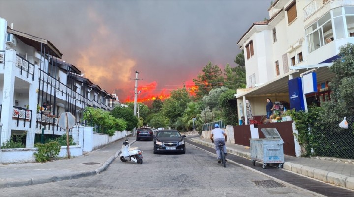 Alevler bu kez de Marmaris'ten yükseldi!