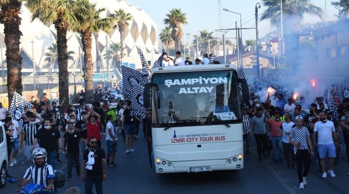 Altay Süper Lig'i kutladı