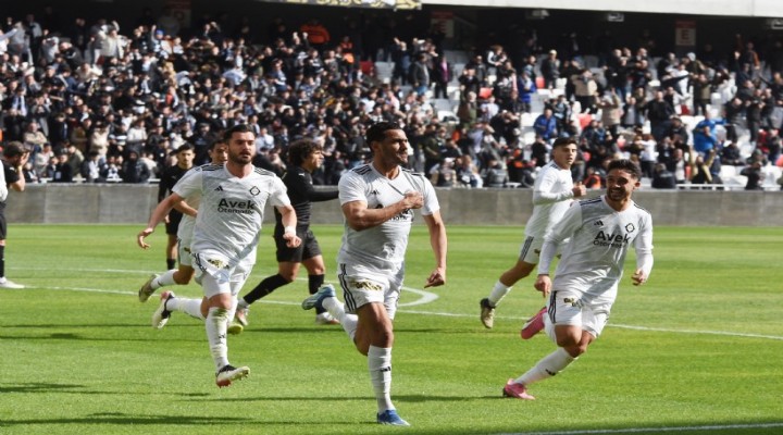 Altay'da 3 dışarı 1 içeri