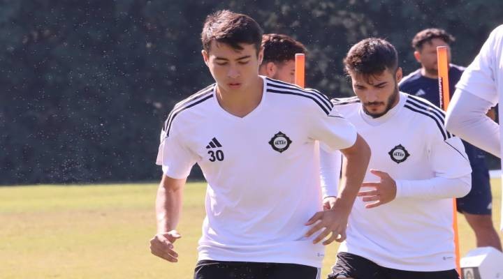 Altay'da 5 gençte sıkıntı var