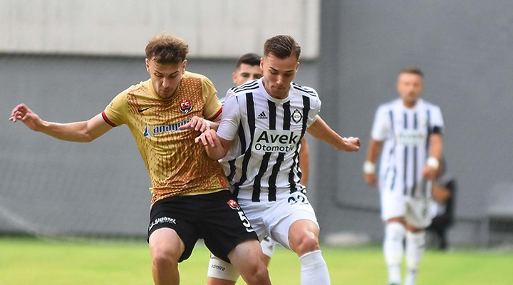 Altay'da Arda Gezer gidici