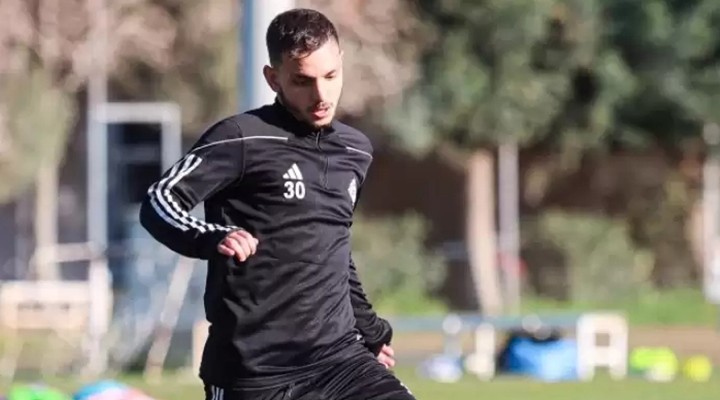 Altay'da Caner kalıyor