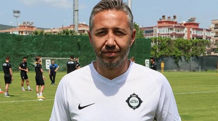 Altay'da ayrılık şoku: Tuna Üzümcü imza atmadan görevi bıraktı