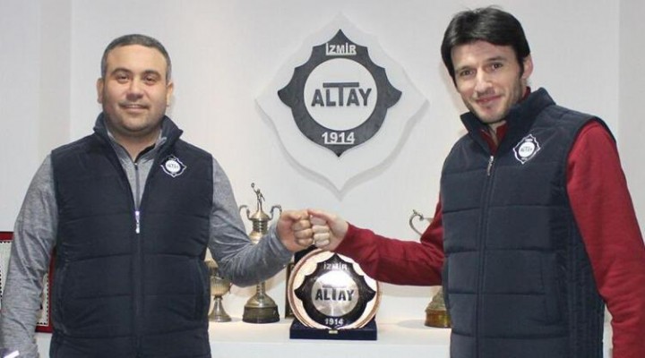 Altay'da görevden alınan İbrahim Akın tepkili!