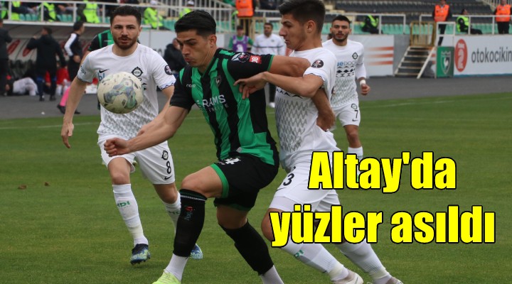 Altay'da yüzler asıldı