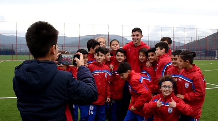 Altınordu'da Burak ve Ahmet gençlerle buluştu