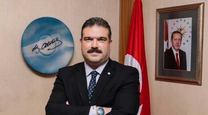 Anadolu Üniversitesi Rektörü istifa etti