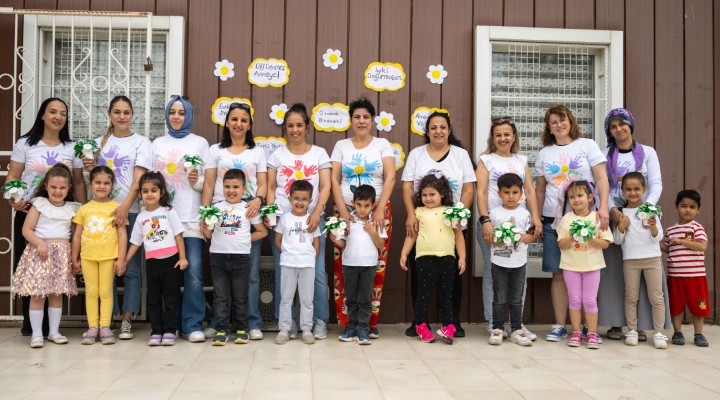 Anneler Günü'nün en tatlı kutlaması Bornova'da