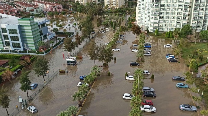 Aracı afette zarar gördü... Değer kaybı için açtığı davayı kazandı!