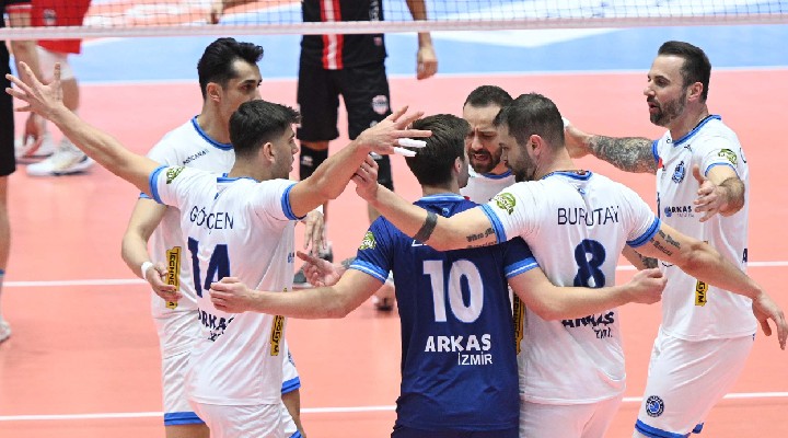 Arkas Efeler Ligi'ndeki son sezonunu 4.'lükle bitirdi