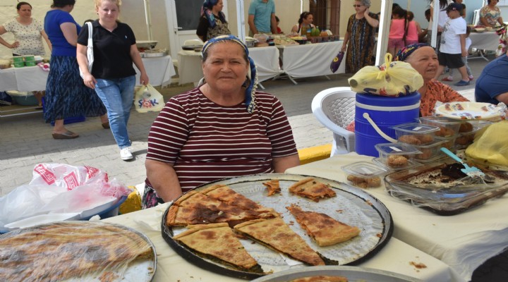 Arnavut Böreği Festivali'ne yoğun ilgi