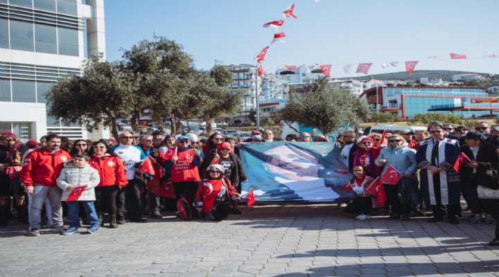 Atatürk'ün Kuşadası'na gelişinin 101'inci yılı coşkuyla kutlandı