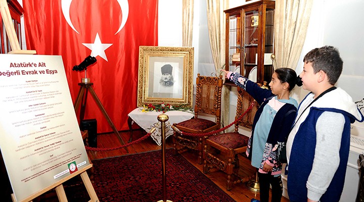 Atatürk'ün eşyaları Latife Hanım Köşkü'nde