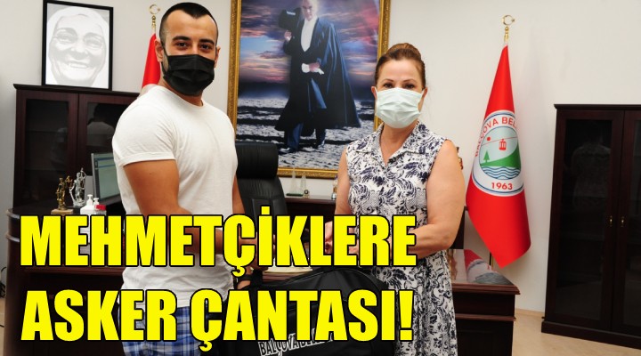 Balçova'da Mehmetçiklere asker çantası!