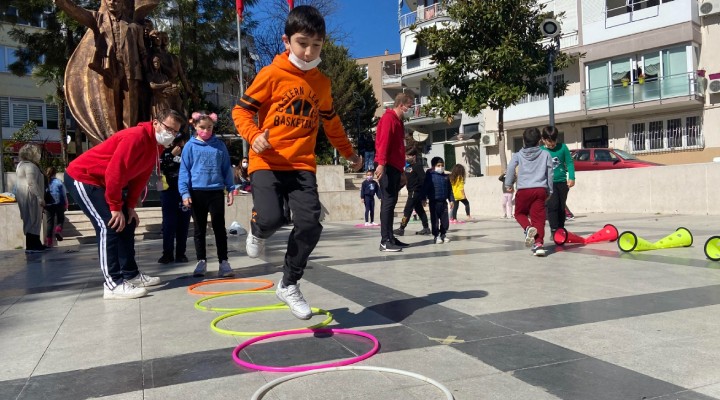 Balçova'nın parkları şenlendi