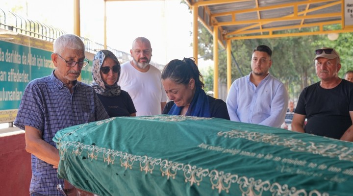 Balıkesir depreminde hayatını kaybetmişti... İzmir'de toprağa verildi