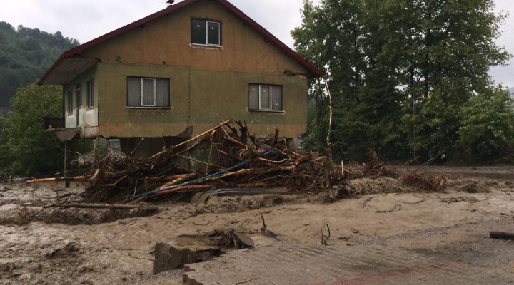 Bartın'da sel felaketi: 1 kişi kayıp!
