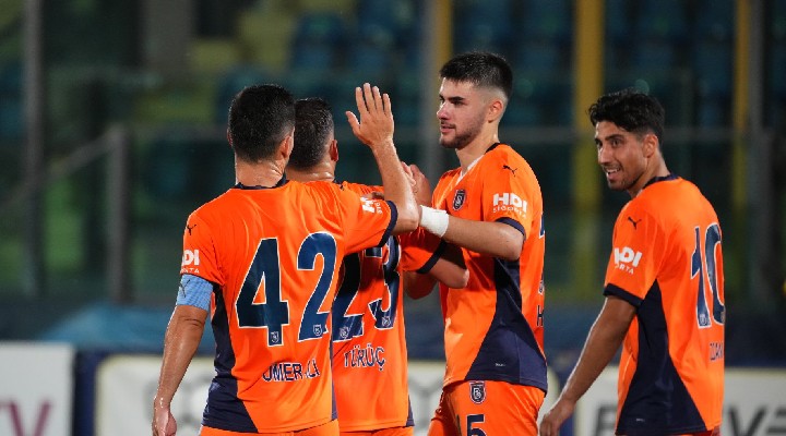 Başakşehir Avrupa'da rahat turladı!