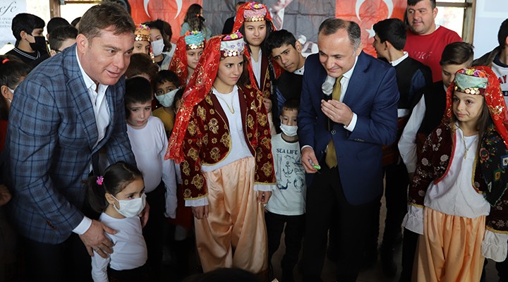 Başkan Demirezen'e çok özel kutlama