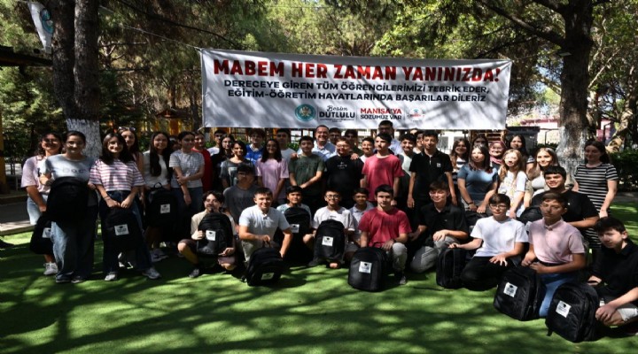 Başkan Dutlulu LGS'de başarılı olan öğrencilerle kahvaltıda buluştu