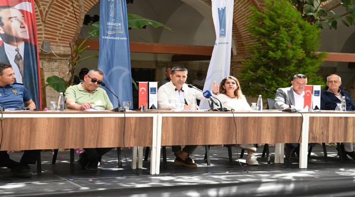 Başkan Günel çarşı esnafı ile buluştu