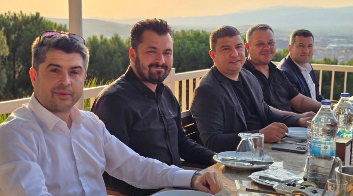 Başkan Okuroğlu muhtarlarla buluştu