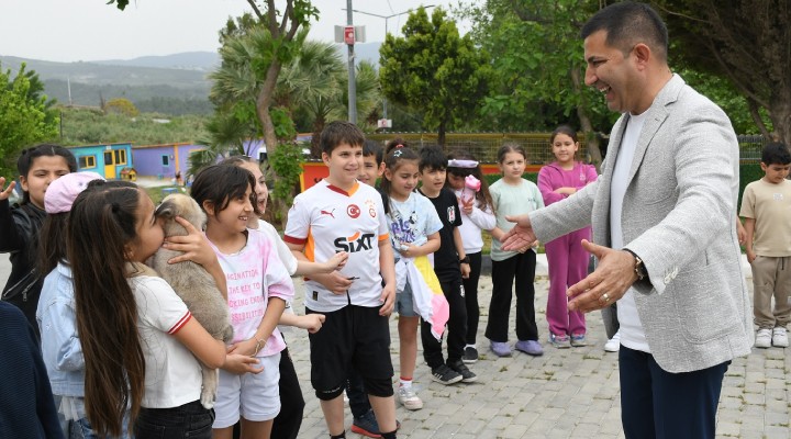 Başkan Ömer Günel küçük hemşehrileri ile birlikte can dostları ziyaret etti