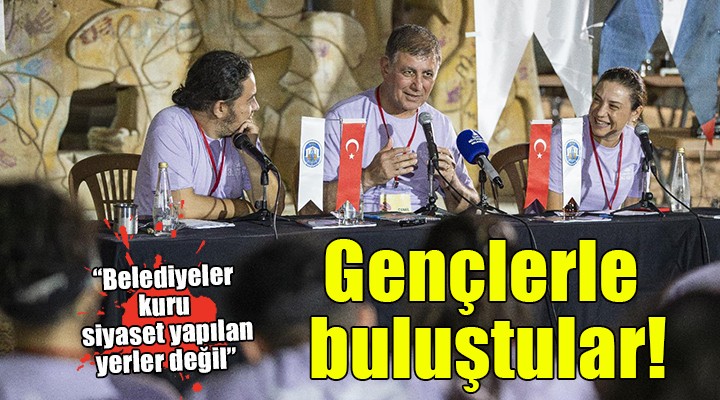 Başkan Tugay: ''Belediyeler kuru siyaset yapılan yerler değil''