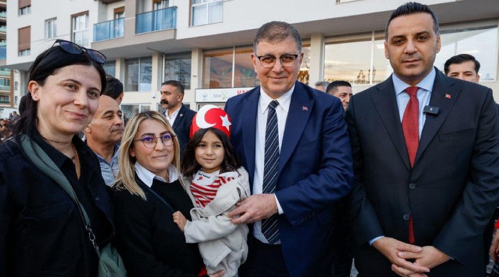 Başkan Tugay: Bu sofralarda geleceğe dair umutlanıyoruz