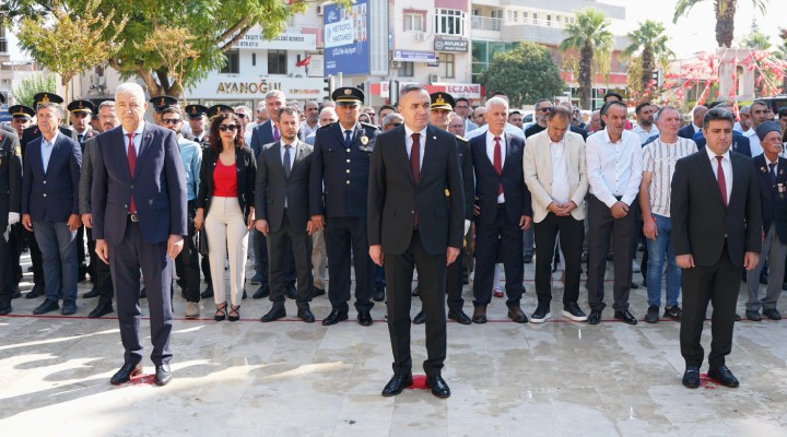 Başkan Türkmen: Bize düşen görev Cumhuriyetimizi yüceltmek ve güçlendirmek!