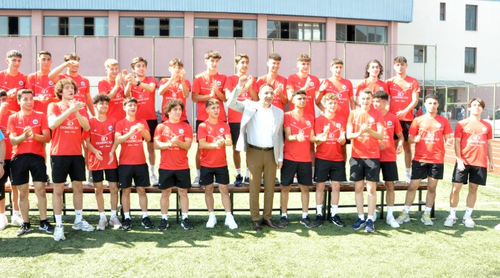 Başkan Yiğit, genç sporcuları uğurladı!