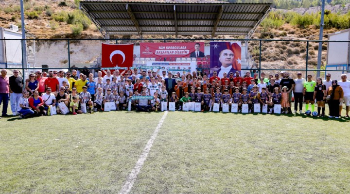 Bayraklı'da anlamlı turnuva: ‘Ferdi Zeyrek' U-12 Cup futbol turnuvası başlıyor!