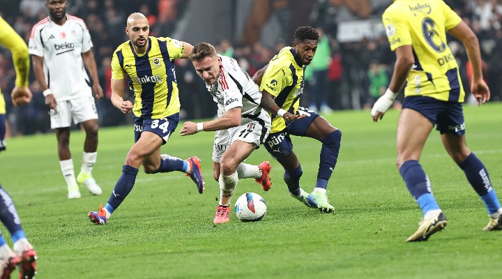 Beşiktaş derbide Fenerbahçe'yi devirdi!