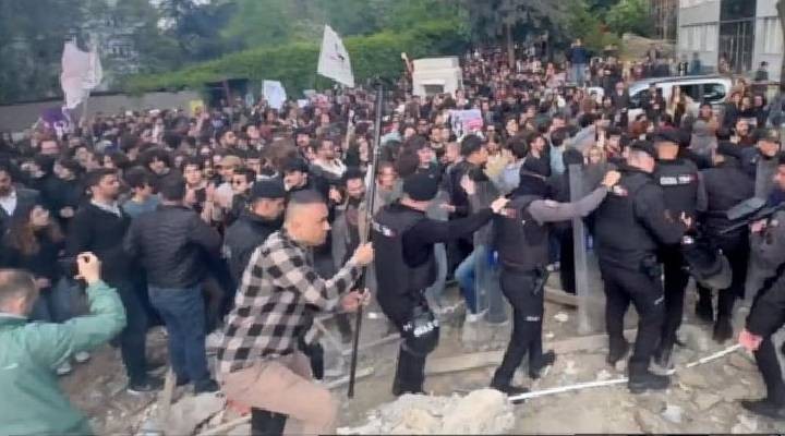 Boğaziçi Üniversitesi'ndeki gözaltılarda yeni gelişme: 4 öğrenci tutuklandı