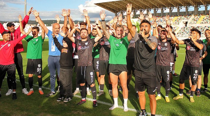 Bornova FK, Kuşadasıspor'u zor da olsa geçti