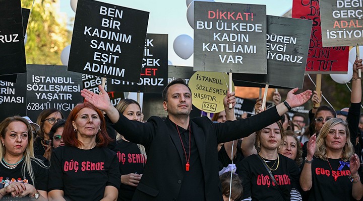 Bornova’da İstanbul Sözleşmesi için yürüyüş...