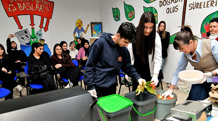 Bornova'da gençler için sürdürülebilir gelecek eğitimi