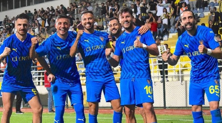 Bucaspor 1928'de Sefa Yılmaz sözleşmesini feshetti!