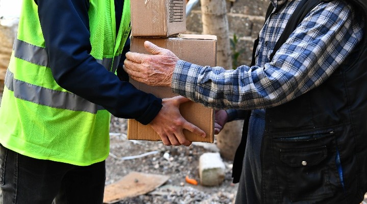 Büyükşehir 50 günde 90 bin hanenin kapısını çaldı