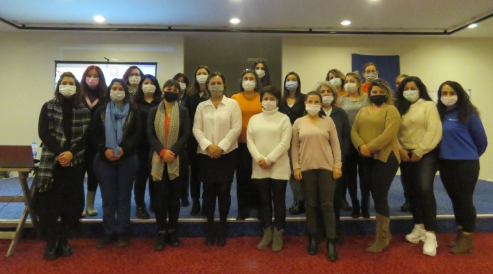Büyükşehir'den pandeminin etkilerine karşı kadın çalışanlara eğitim