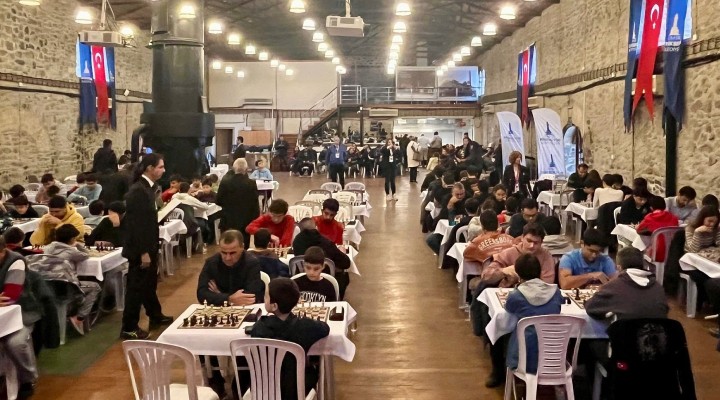 Büyükşehir'in geleneksel satranç turnuvası tamamlandı!