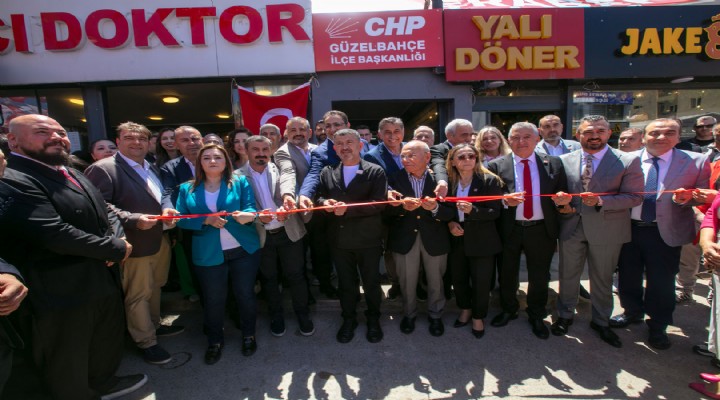 CHP Güzelbahçe İlçe Başkanlığı yeni binası açıldı