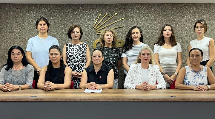 CHP İzmir Kadın Kolları'ndan kadın cinayetleri tepkisi