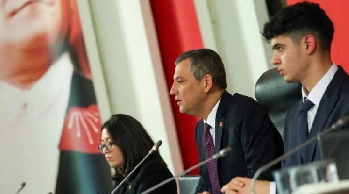 CHP'de maraton başladı: Gölge bakanlar sunum yapacak