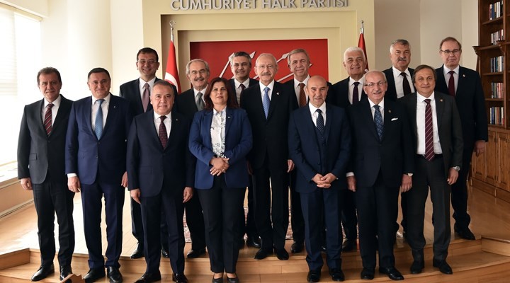 CHP'li 11 Büyükşehir Belediye Başkanından ortak açıklama!