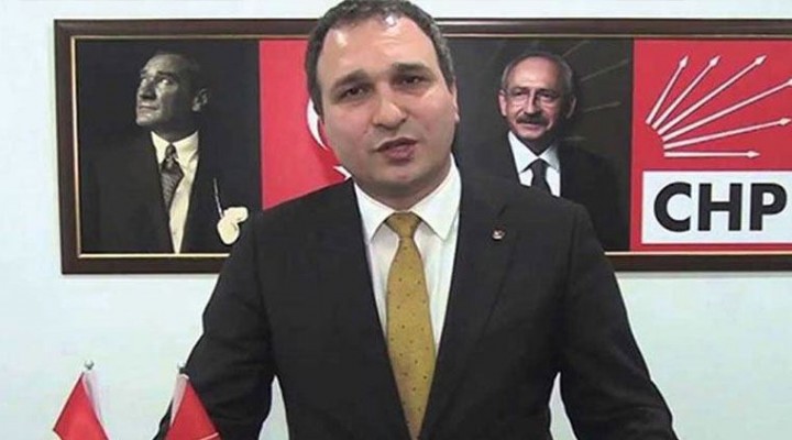 CHP'li Belediye Meclis üyeleri istifa edip AK Parti'ye geçti
